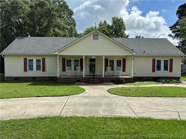 2508 N Roberts Avenue N, Lumberton, NC 28358