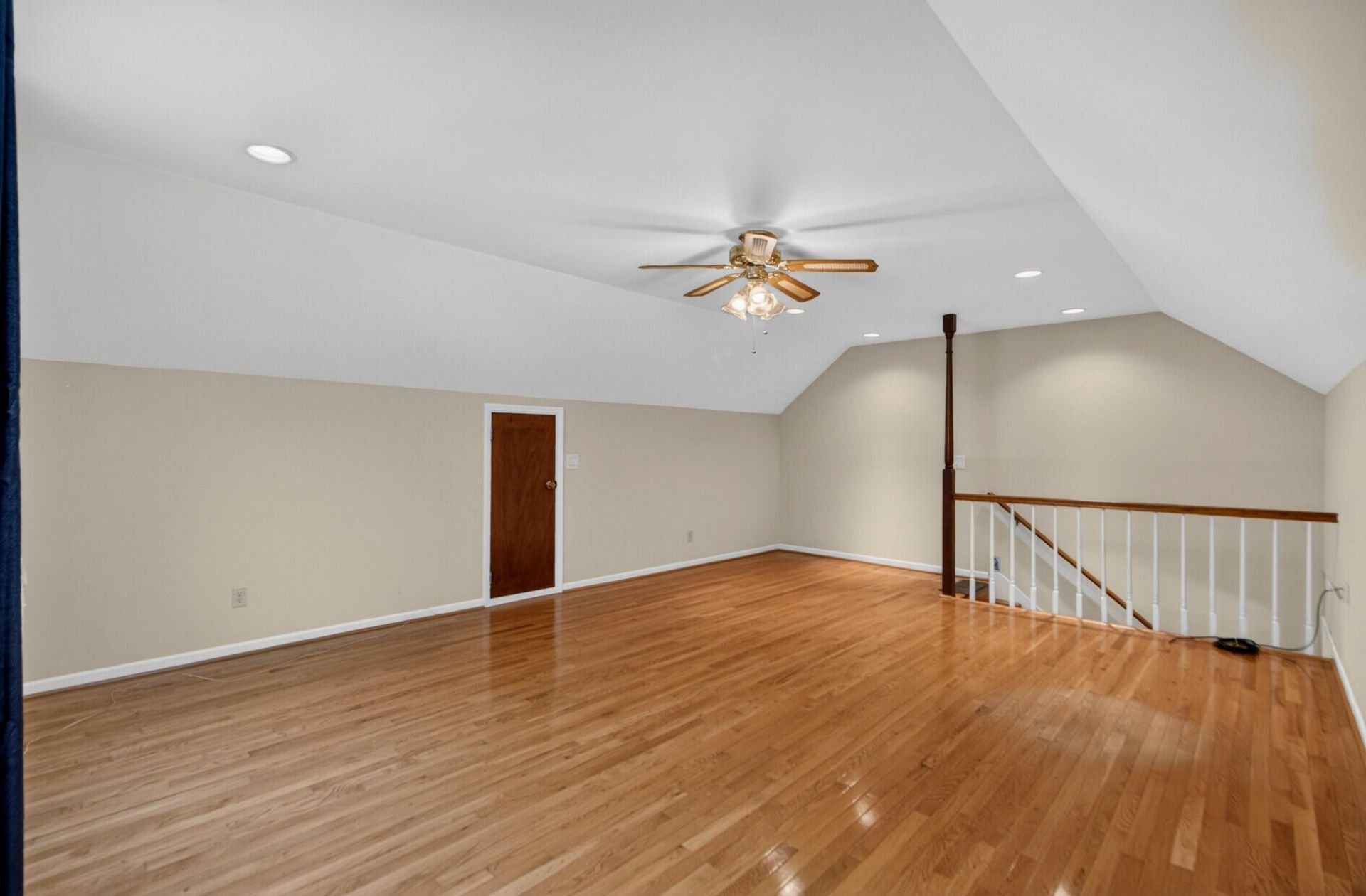104 Laurens Court Photo 19