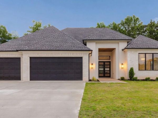 5008 Castaway Bay Dr , Benton, AR 72019