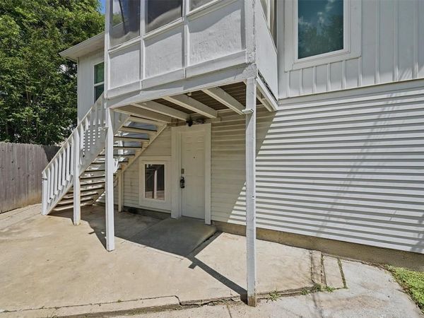 310 S Barrett Avenue, Unit 101, Denison, TX 75020