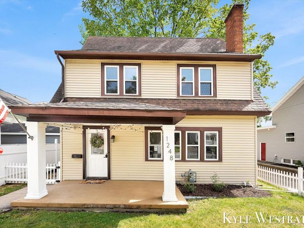 1248 Fisk Road SE, Grand Rapids, MI 49506