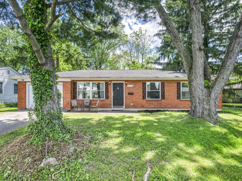 3252 Burdett Court, Columbus, OH 43232 Photo 1