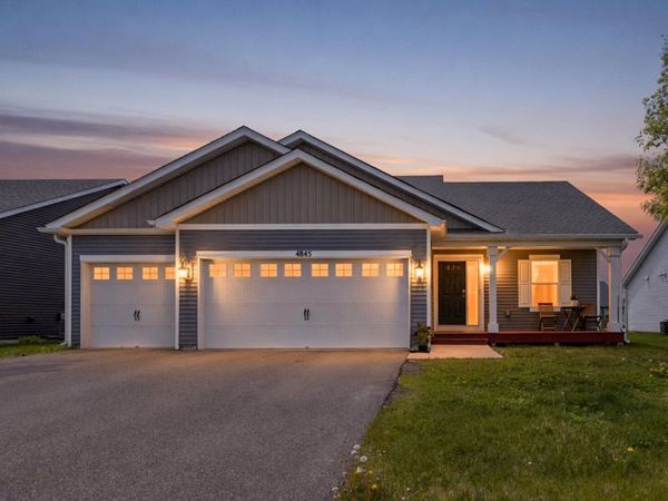 4845 Empress Avenue N, Hugo, MN 55038