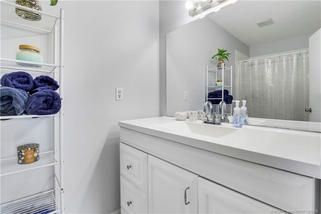 3937 NW Cinnamon Tree Circle, Jensen Beach, FL 34957 Photo