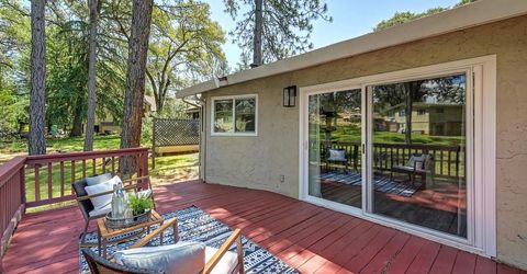 14069 Torrey Pines Dr, Auburn, CA 95602 Photo