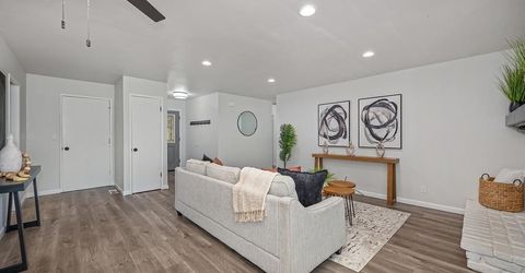 14069 Torrey Pines Dr, Auburn, CA 95602 Photo