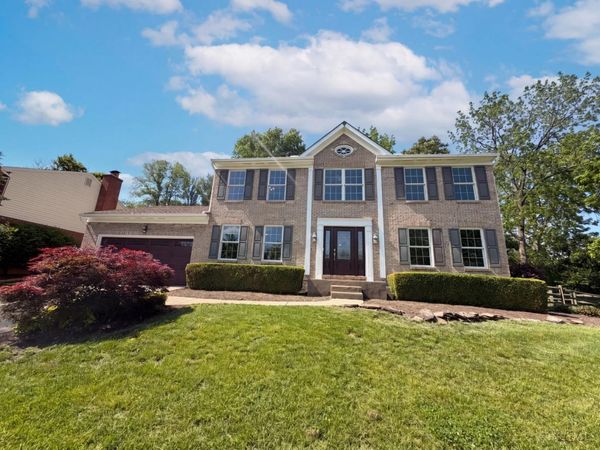 12173 Village Woods Drive, Sharonville, OH 45241