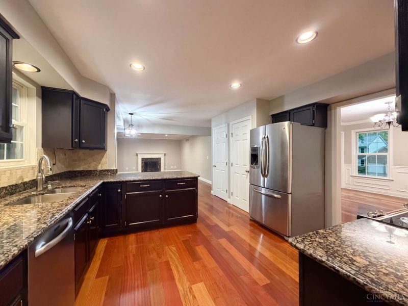 12173 Village Woods Drive, Sharonville, OH 45241 Photo 7