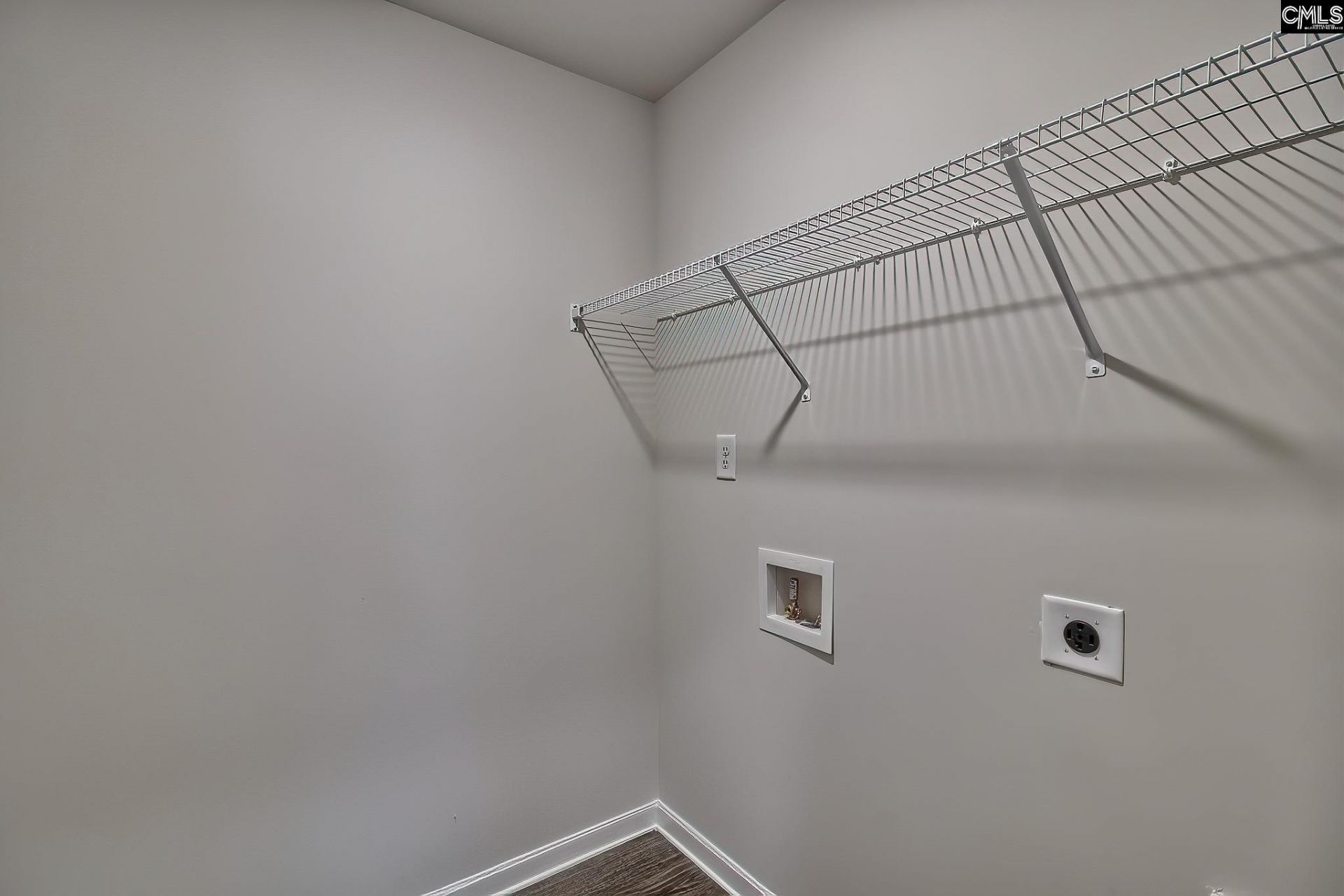 576 Corkscrew Lane  Photo 17