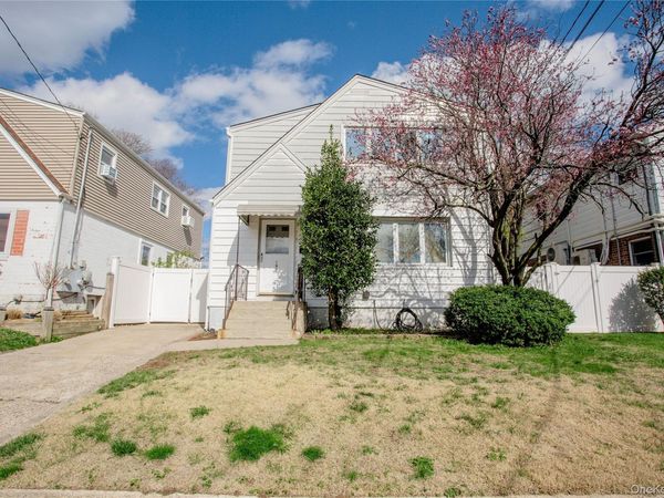 193 Nassau Boulevard , Unit Main, West Hempstead, NY 11552