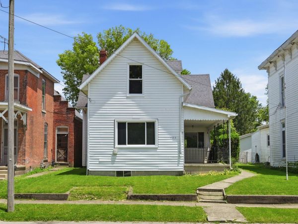 135 S Jefferson Street, Knightstown, IN 46148