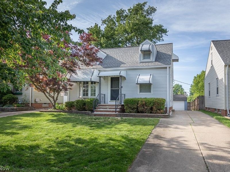 8324 Chesterfield Avenue, Parma, OH 44129 Photo 30