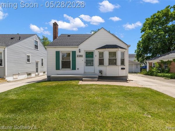 2381 Princeton Road, Berkley, MI 48072