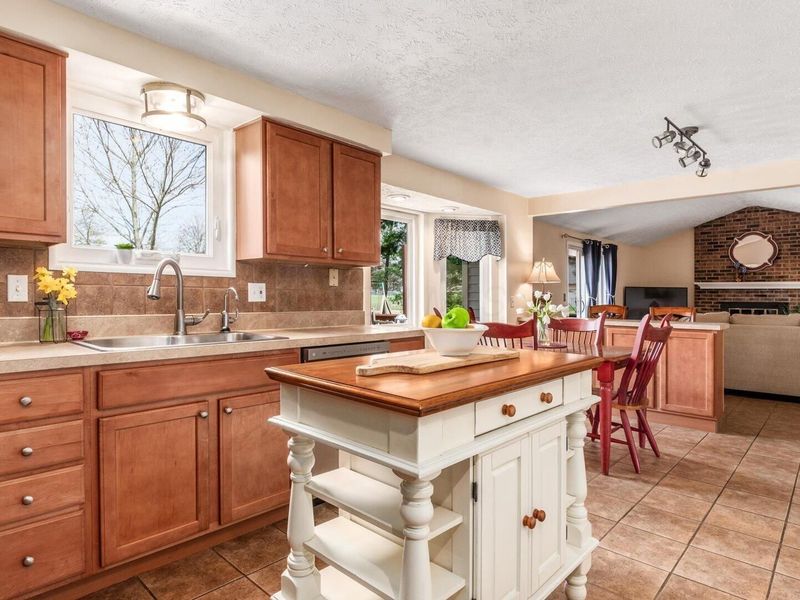 110 Canterberry Lane SW, Reynoldsburg, OH 43068 Photo 13
