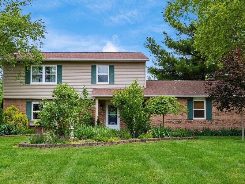 110 Canterberry Lane SW, Reynoldsburg, OH 43068 Photo 2