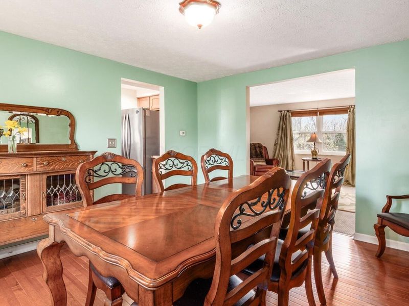 110 Canterberry Lane SW, Reynoldsburg, OH 43068 Photo 9