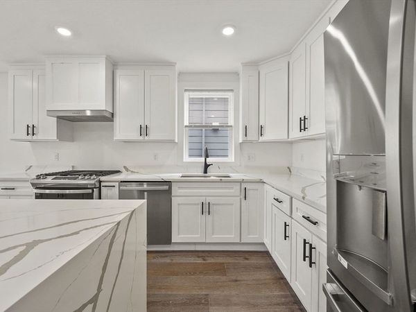 17 Wellington, Unit 1, Somerville, MA 02145