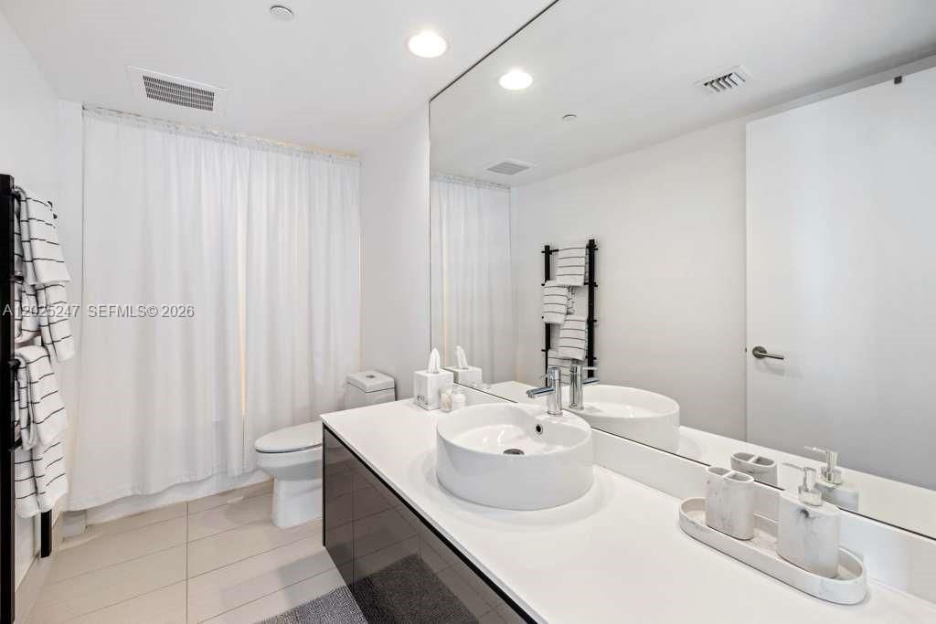 31 SE 6th St, Unit 2101, Miami, FL 33131 Photo