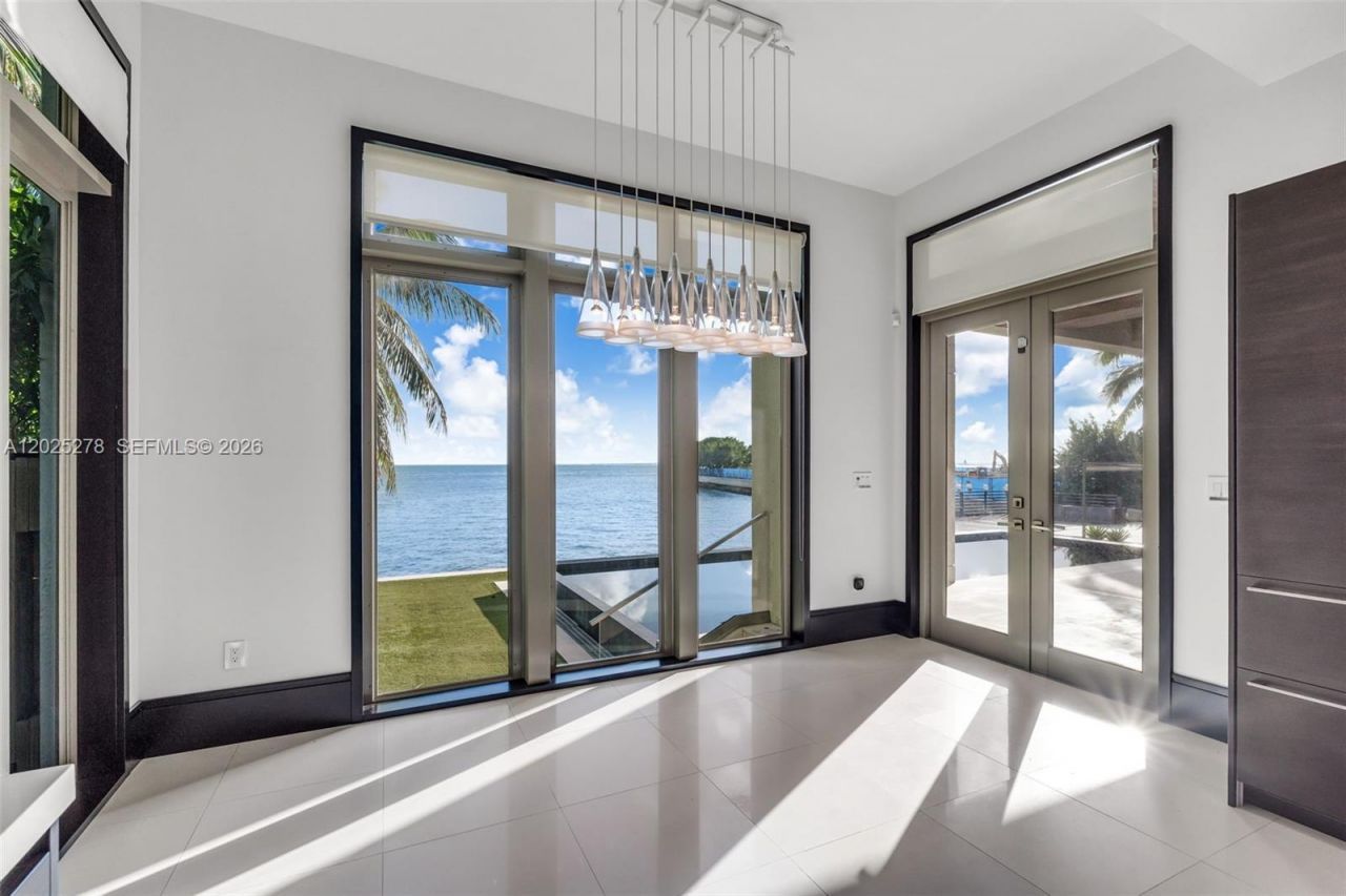 760 S Mashta Dr , Key Biscayne, FL 33149 Photo
