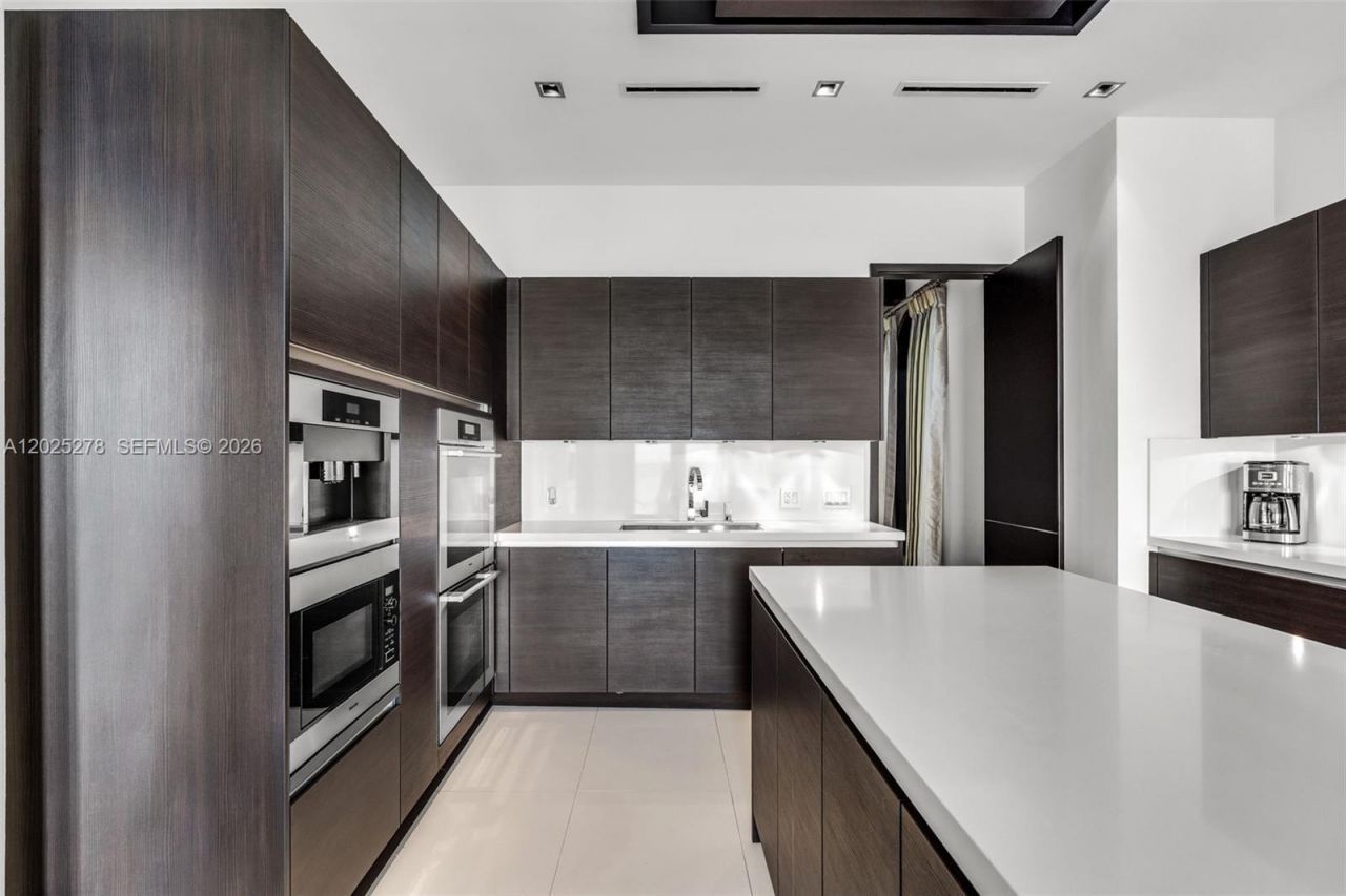 760 S Mashta Dr , Key Biscayne, FL 33149 Photo