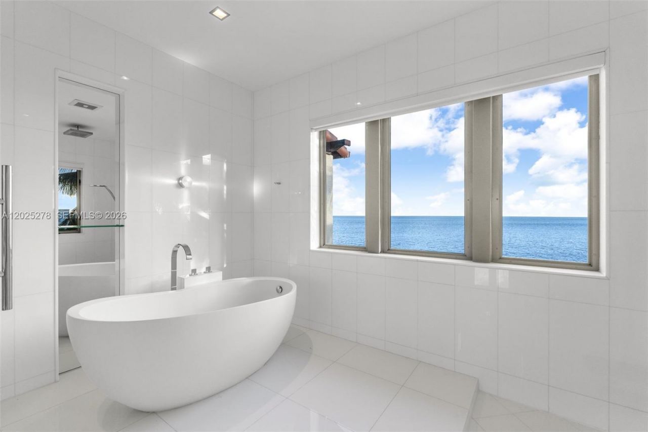 760 S Mashta Dr , Key Biscayne, FL 33149 Photo
