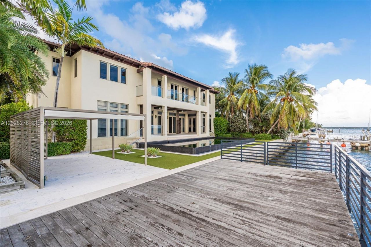 760 S Mashta Dr , Key Biscayne, FL 33149 Photo