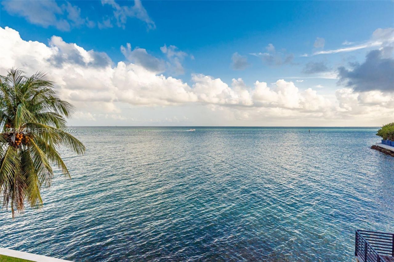 760 S Mashta Dr , Key Biscayne, FL 33149 Photo