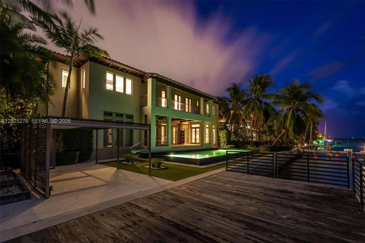 760 S Mashta Dr , Key Biscayne, FL 33149 Photo