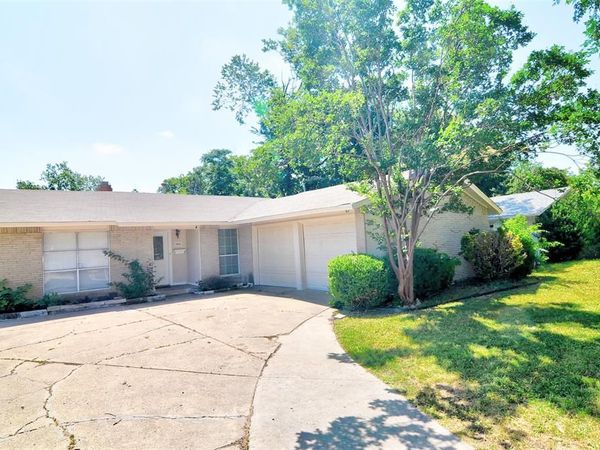 1412 West Shore Drive, Richardson, TX 75080