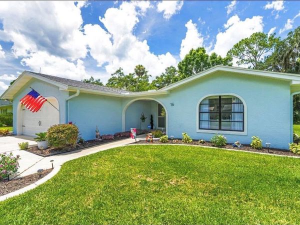 16 COURTNEY PLACE , PALM COAST, FL 32137