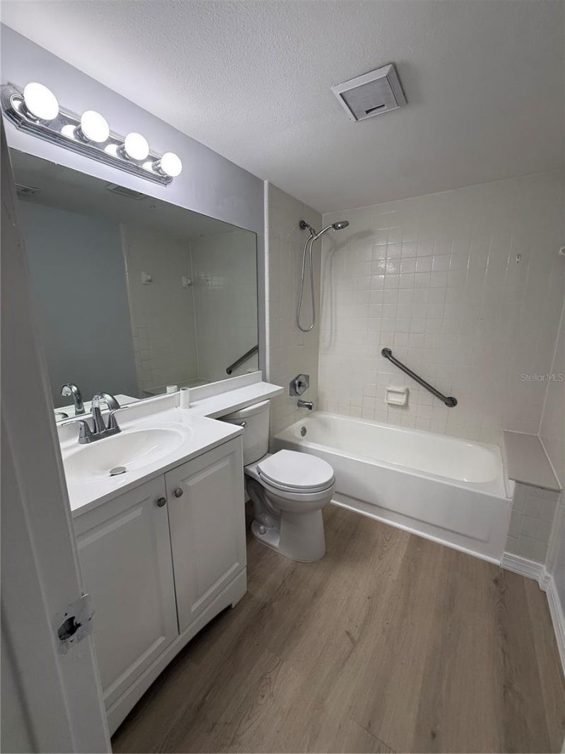 1223 S Pine Ridge Circle, Unit 23, Sanford, FL 32773 Photo