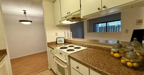 2955 Lakeside Drive, Unit 120, Reno, NV 89509 Photo