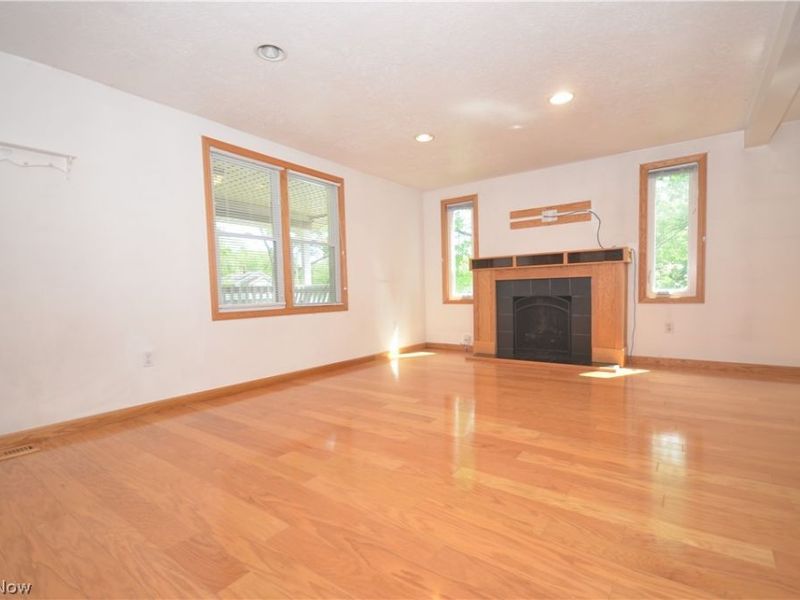578 Perry Road, Tallmadge, OH 44278 Photo 10