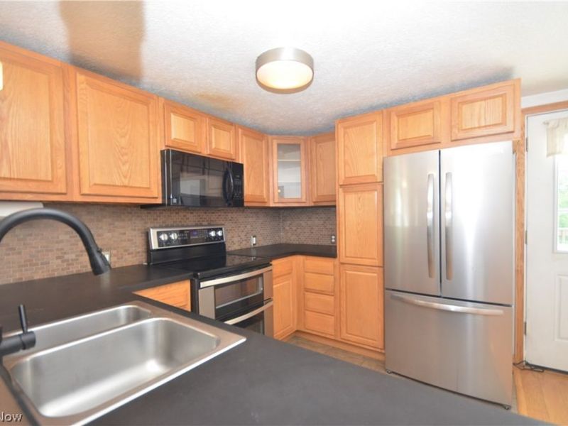 578 Perry Road, Tallmadge, OH 44278 Photo 20