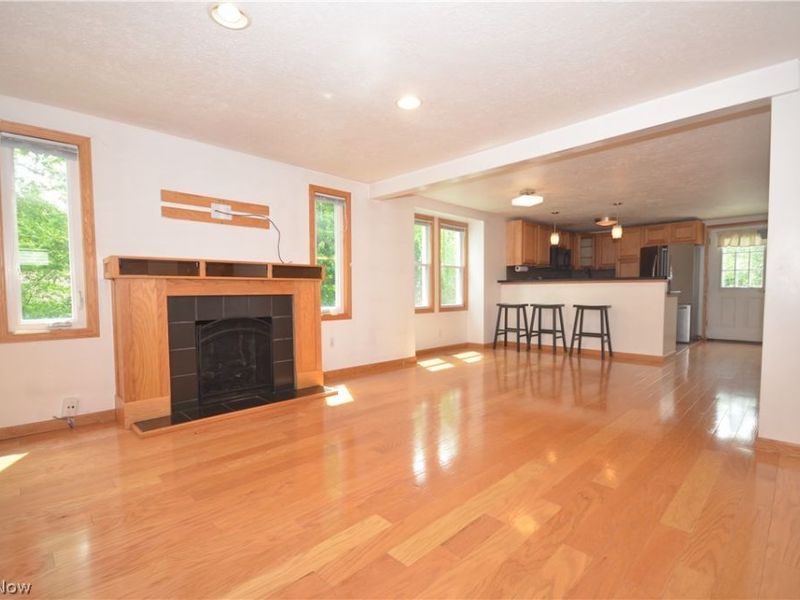 578 Perry Road, Tallmadge, OH 44278 Photo 8