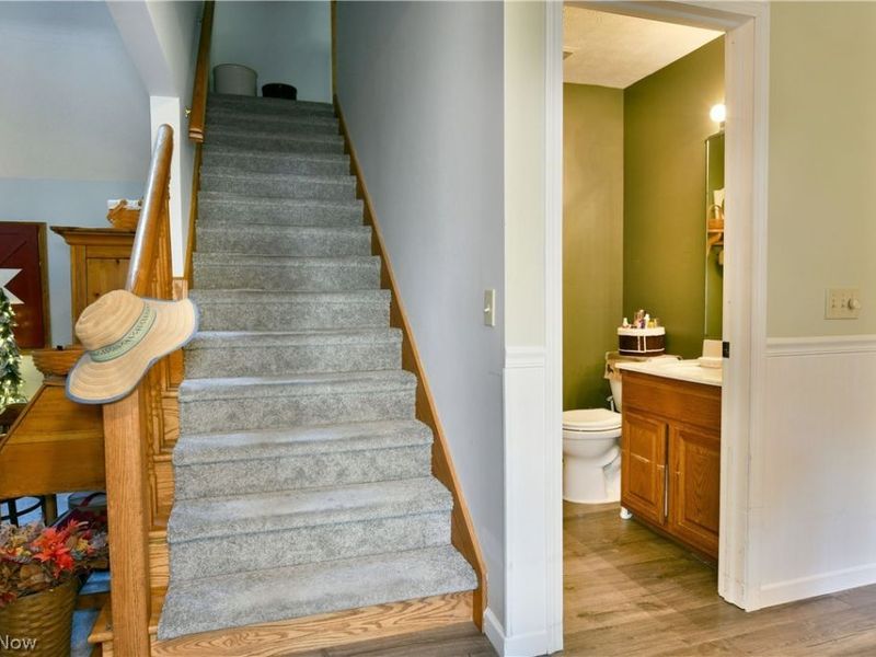 160 Turquoise Drive, Cortland, OH 44410 Photo 10