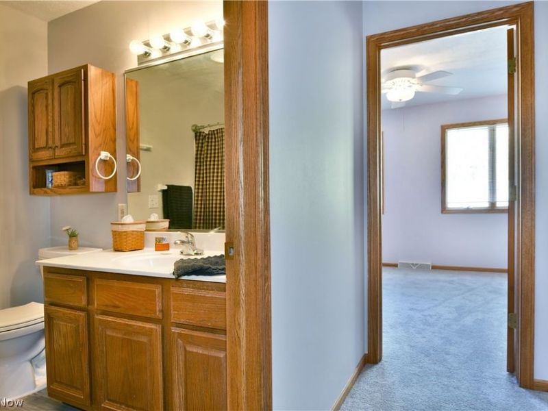160 Turquoise Drive, Cortland, OH 44410 Photo 34