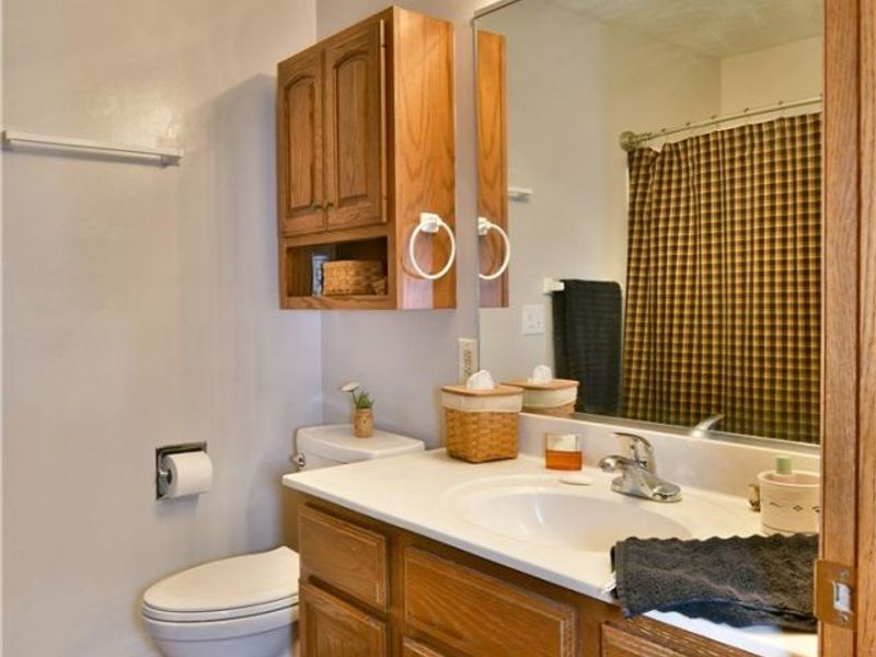 160 Turquoise Drive, Cortland, OH 44410 Photo 35