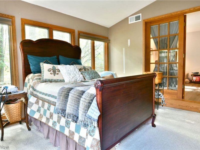 160 Turquoise Drive, Cortland, OH 44410 Photo 7