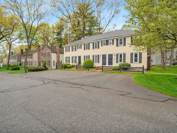855 Wellman Ave, Unit 855, Chelmsford, MA 01863