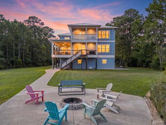 2032 Bay Point Blvd Milton, FL 32583