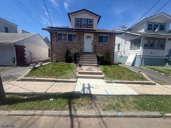 283 Isabella Ave, Irvington, NJ 07111