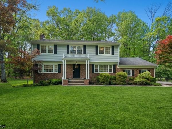 12 Indian Run, Scotch Plains, NJ 07076