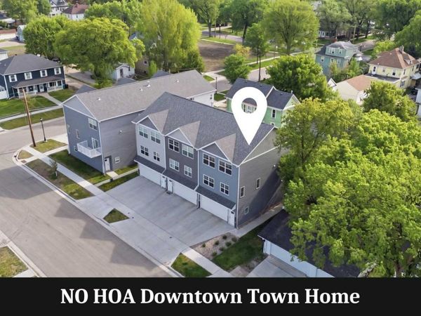911 7th Street N, Fargo, ND 58102