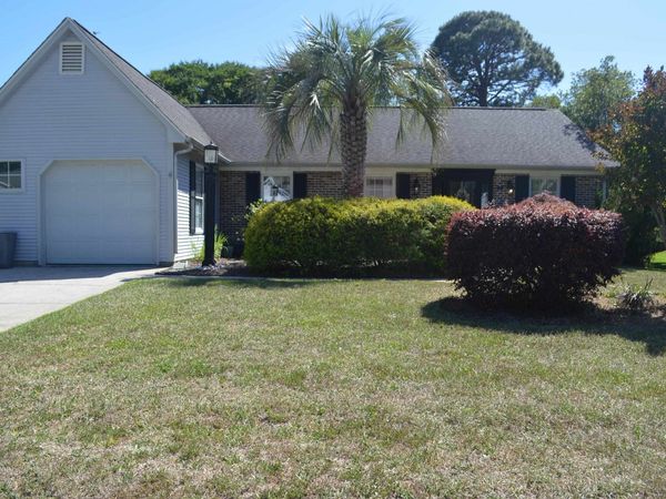 622 Bluebird Ln., Murrells Inlet, SC 29576