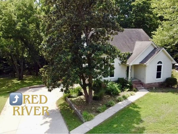 1753 Broadripple Dr, Clarksville, TN 37042
