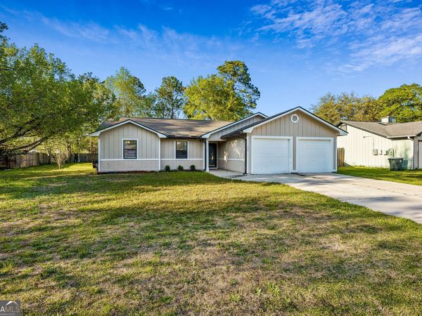 132 Woodvalley Drive, Kingsland, GA 31548