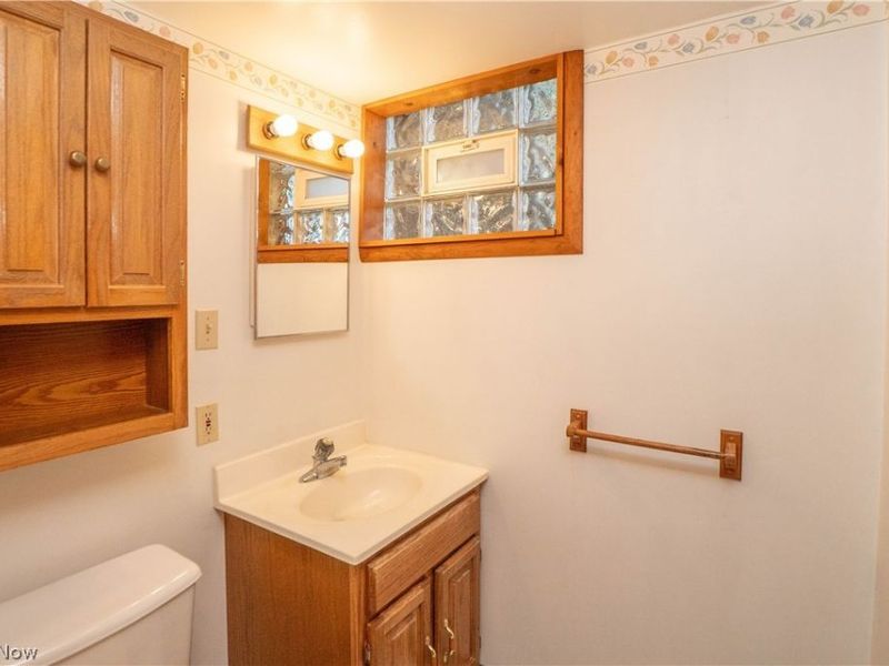 6501 Ravenna Avenue, Louisville, OH 44641 Photo 36