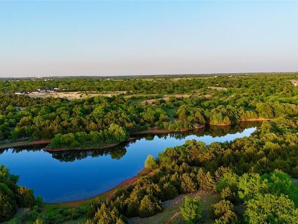 1 S Pine , Guthrie, OK 73044