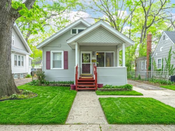 220 Farmdale Street, Ferndale, MI 48220